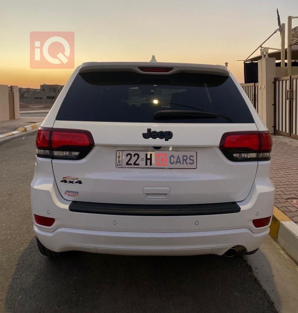 جيب جراند شيروكي